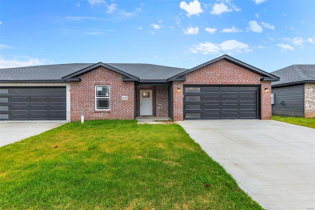 112 Beechwood Lane - .